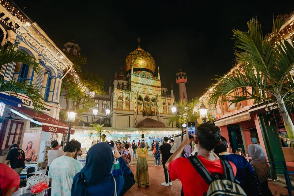 Pertunjukan cahaya terakhir yang dipamerkan di Masjid Sultan akan berlangsung pada 5 April.
