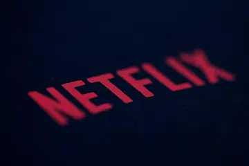 KENAIKAN HARGA LANGGANAN: Netflix melaksanakan kenaikan harga pertama sejak perkhidmatan ditawarkan kali pertama di Singapura pada Januari 2016. - Foto REUTERS