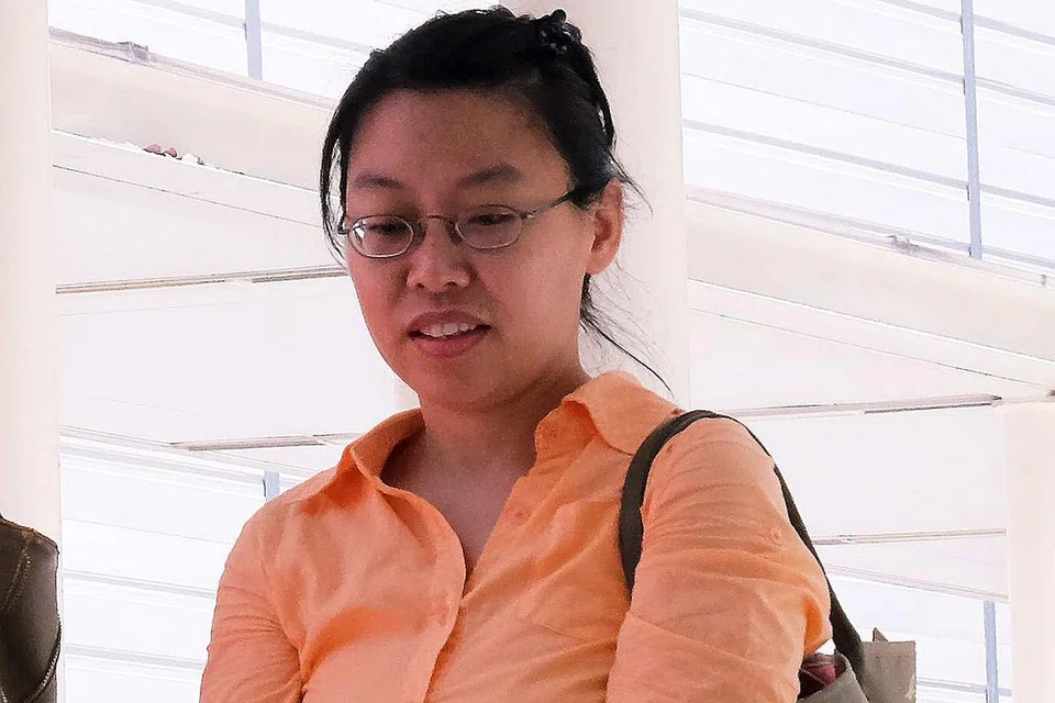 TAMPIL MEMBERI KETERANGAN: Sebagai pegawai pengesahan kenyataan kewangan, Cik Phee menjelaskan bahawa beliau telah meminta Majlis Pusat memberikan dokumen serta penjelasan sebelum NPTD dapat menyalurkan pembiayaan bagi acara HRLU. - Foto KHALID BABA