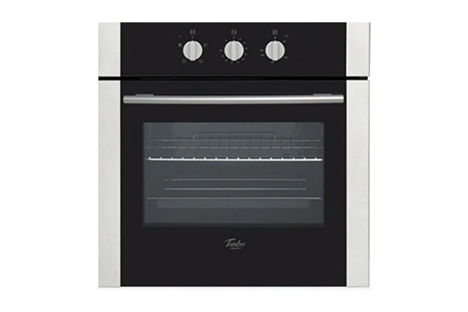 SERBA MUDAH: Ketuhar Turbo pelbagai fungsi sesuai bagi membuat kuih. - Foto TURBO ITALIA