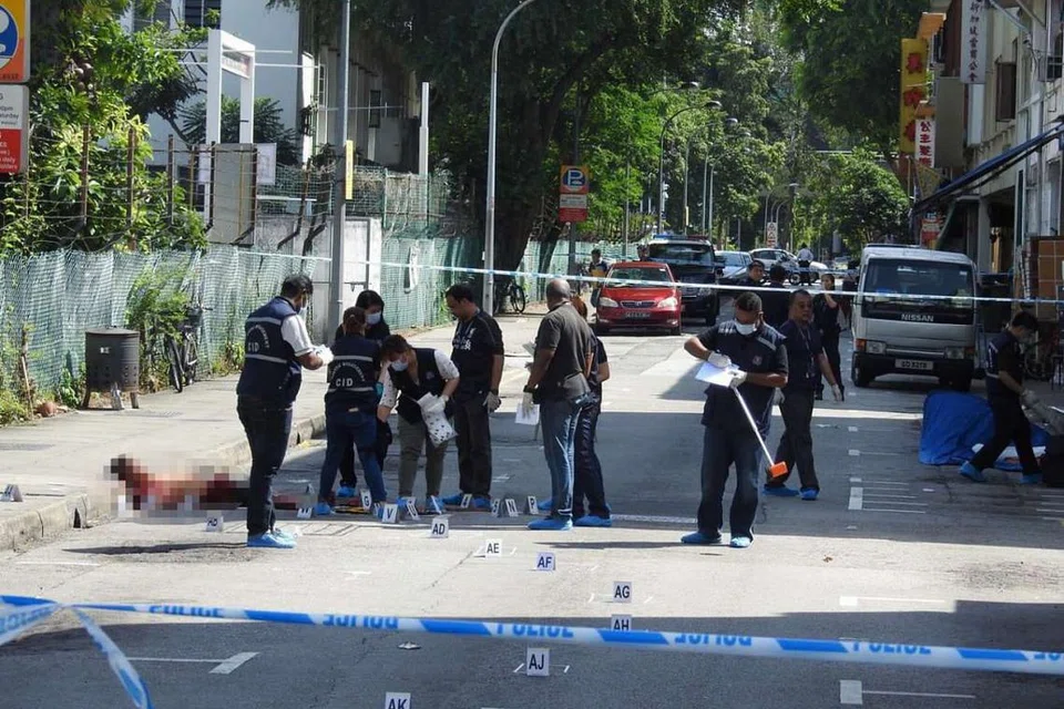 Pada 9 Julai, seorang lelaki berusia 52 tahun ditemui tidak bergerak di atas jalan raya di Geylang Lorong 23. Beliau disahkan meninggal dunia oleh paramedik pada 8.11 pagi.
