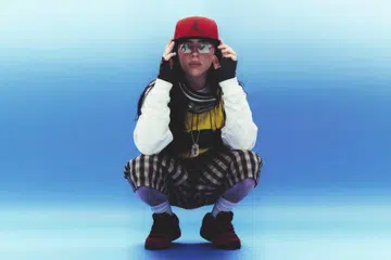 Album terkini penyanyi, Billie Eilish, mencecah penjualan lebih 50 ribu dalam masa lima hari selepas dilancarkan.