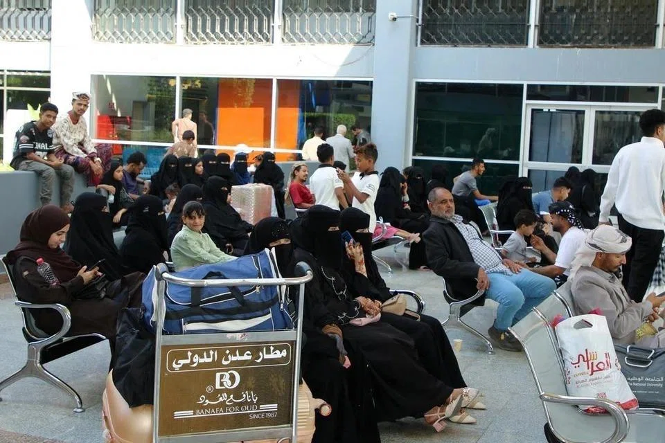 aden, lapangan terbang yaman