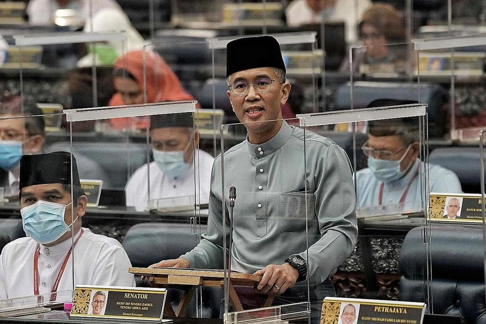 DEMI RAKYAT: Datuk Zafrul akur rakyat sedang melalui tempoh mencabar dan Belanjawan Malaysia 2021 khusus bagi membantu mereka mengharunginya. - Foto AFP