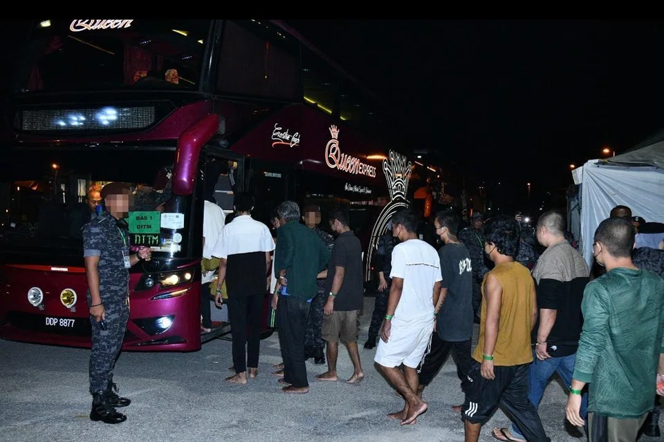 pengurusan pelarian malaysia