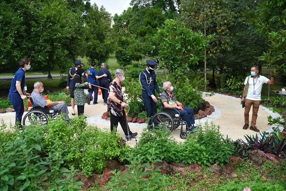 BUAT SEMUA NIKMATI: Taman Inklusif baru yang diusulkan Presiden Halimah Yacob, menjadi antara daya tarikan di Istana. - Foto-foto BH oleh CHONG JUN LIANG 