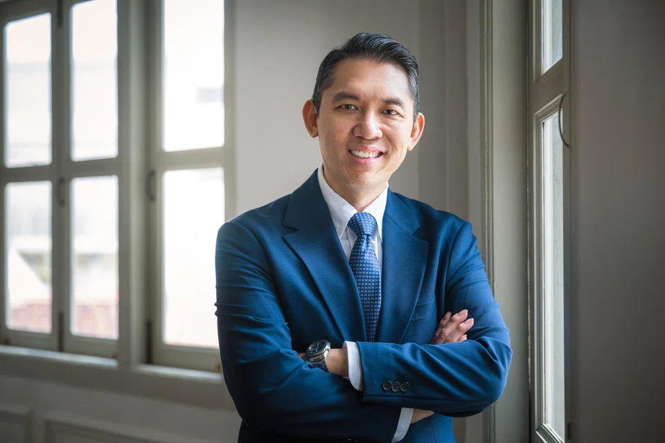 Kelvin Poa (above) succeeds James Huang, who led the Singapore member firm of Baker McKenzie since January 2023.