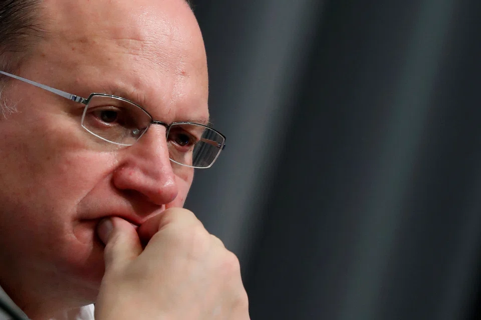 HSBC chairman Mark Tucker's comments hint at a likely shift in direction, as the bank turns its focus away from shrinking its global empire towards trying to grow its business in its remaining markets.