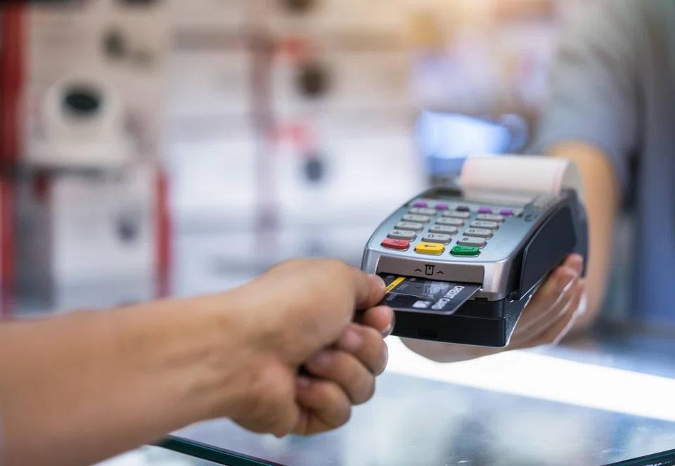 A study by data and analytics company GlobalData found that 73.5 per cent of credit card users in Singapore paid their monthly credit card balances in full last year.