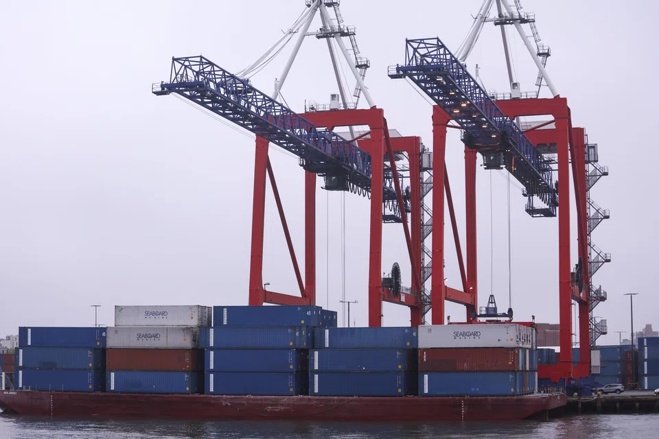 When implemented, the EUSDTA will provide greater legal certainty for businesses through the rules for digital trade, improving security, confidence and more opportunities for trade and growth.