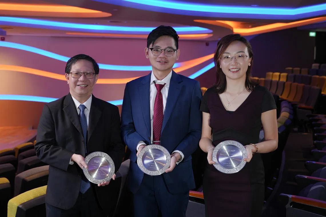 (From left) Thaddaeus Lee with teammates Alden Neo and Charmaine Cheung, whose 11-month capstone project produced an AI learning analytics prototype to help early childhood teachers observe and document student learning and enhance teaching proficiency, earning them the 2025 Best Project Award.