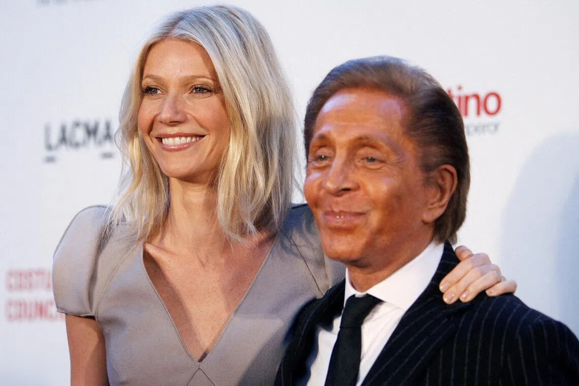 Gwyneth Paltrow and Valentino Garavani pose at the premiere of the documentary "Valentino: The Last Emperor" in Los Angeles, California, April 1, 2009. 