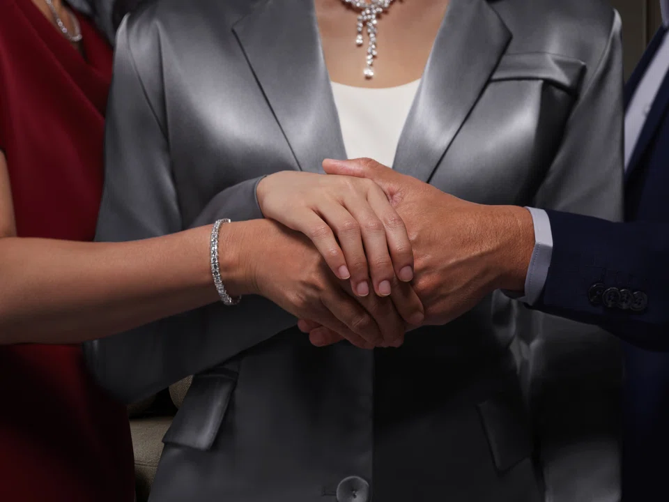 HSBC Life can help HNWIs preserve, grow, and create lasting wealth.