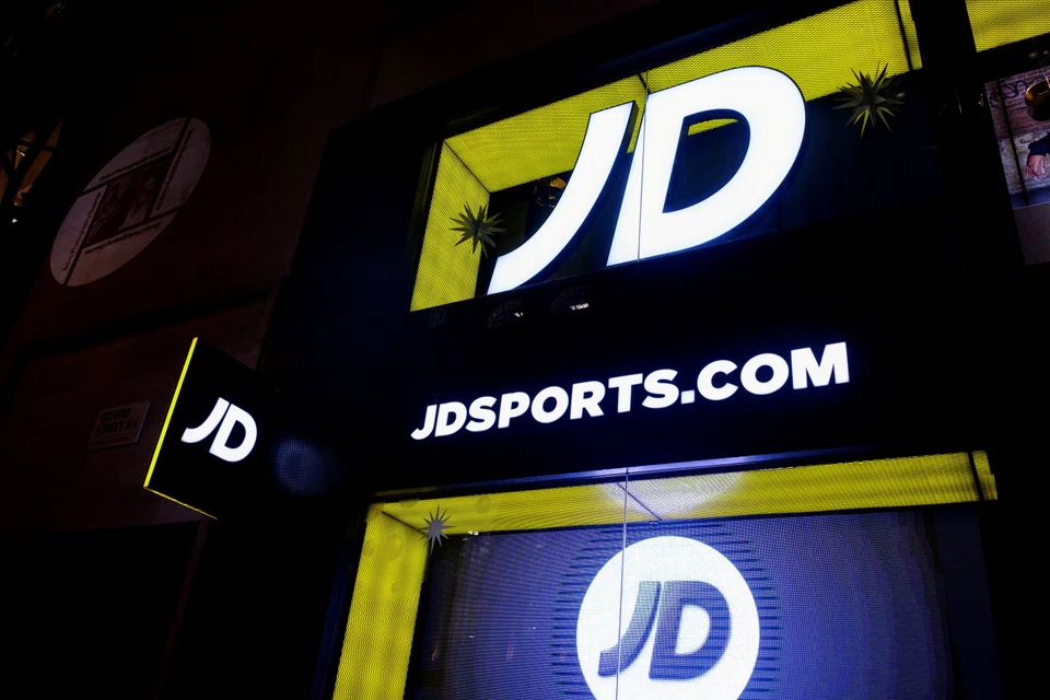 JD Sports expects to fund the deal and refinance Hibbett’s existing debt through its existing US cash resources of US$300 million and a US$1 billion extension to its existing bank facilities.