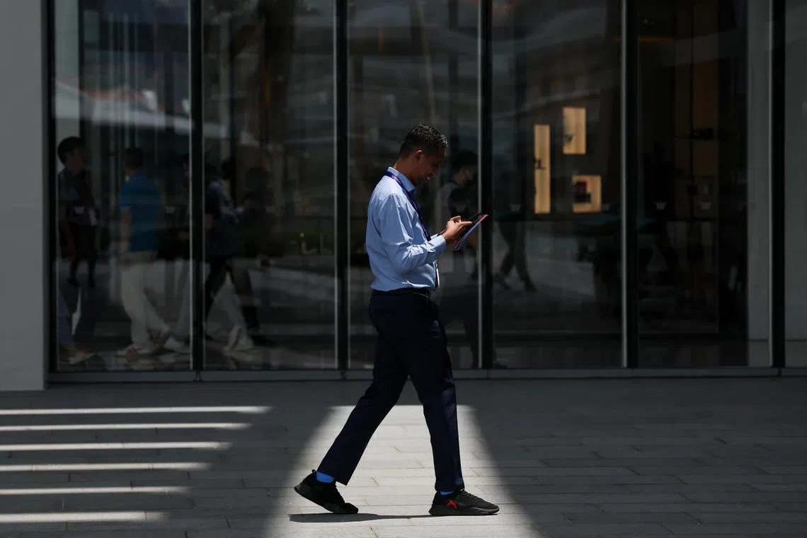 It is important not to confuse the general benefits of offline interaction with the specific effects of a return-to-office mandate.