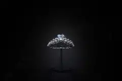 The highlight of the exhibition is the Graff Infinity Tiara.