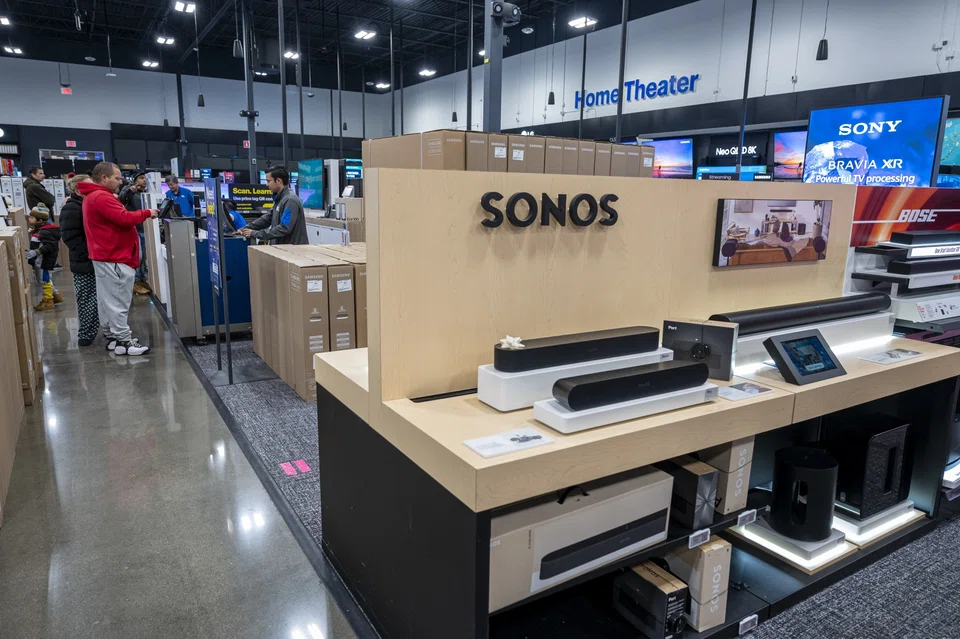 The app has bruised the Sonos brand and has had a negative impact on sales during a period of major new hardware products such as headphones.