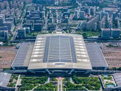 Solar panels on the roof of a railway station in Hangzhou, Zhejiang province. By the end of last year, China had installed 887 gigawatts of solar-power capacity – close to double Europe’s and America’s combined total.