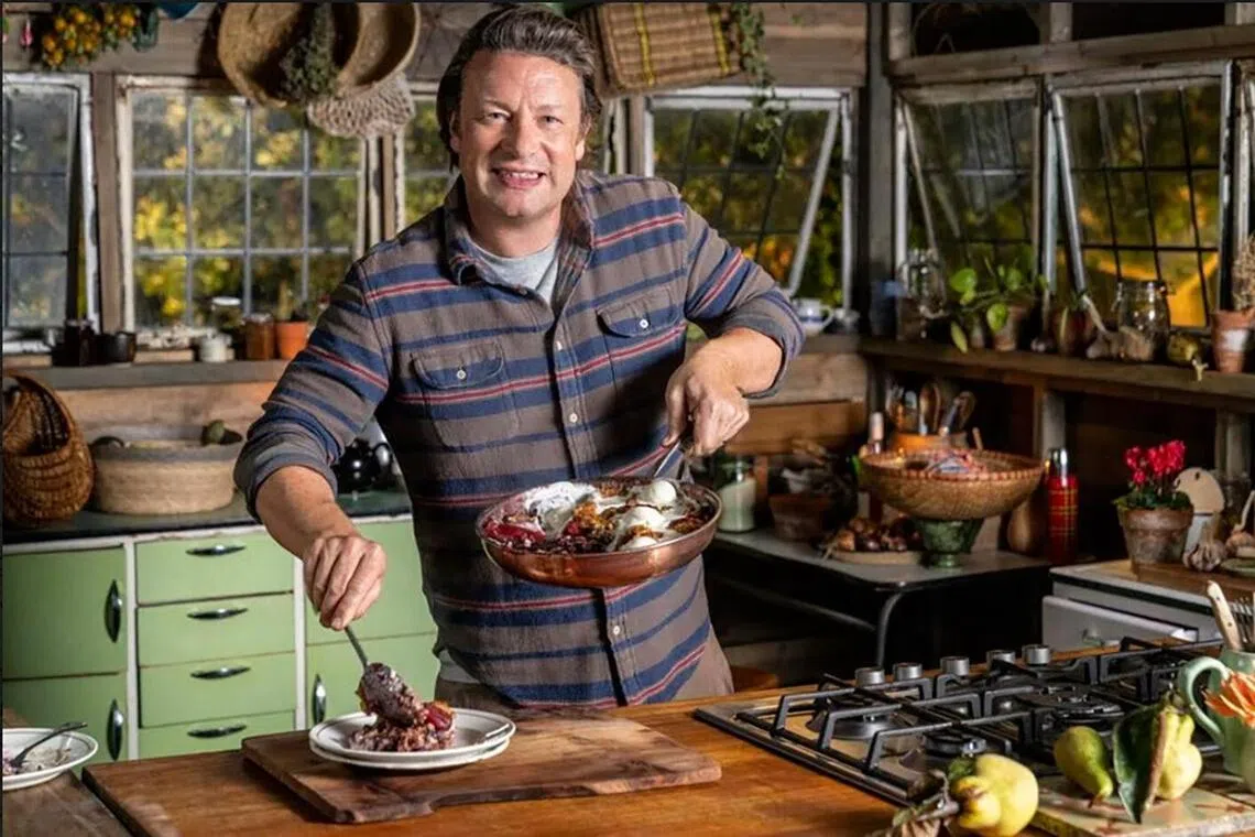 This time, instead of taking on all the risk himself, Oliver has agreed to a franchise deal with Brava Hospitality Group.