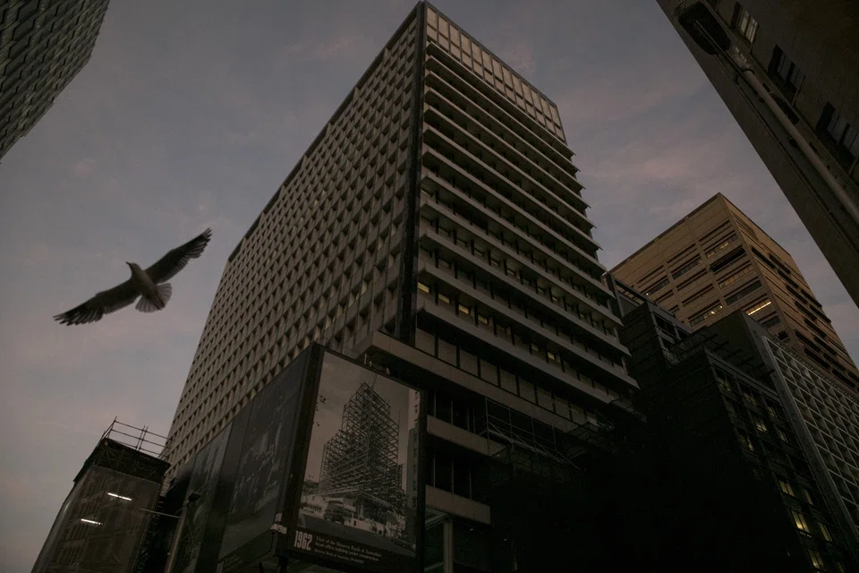 Bond investors are shrugging off a relatively hawkish stance from the RBA, at least compared to peers.