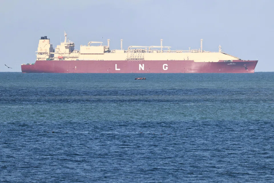 Bearish winter rates are hampering brokers wishes for a rebound prior the end of Q4. With fixtures reported but at ever lower rates there is very little optimism in the LNG Spot market.