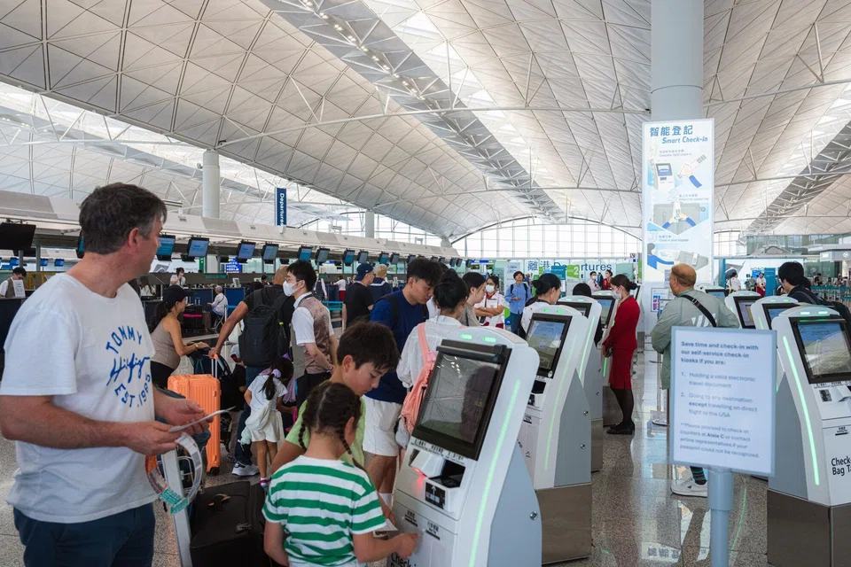 Hong Kong’s Airport Authority said airlines would gradually resume flights starting from 6 am (1000 GMT) on Thursday, with all three runways operating simultaneously. 