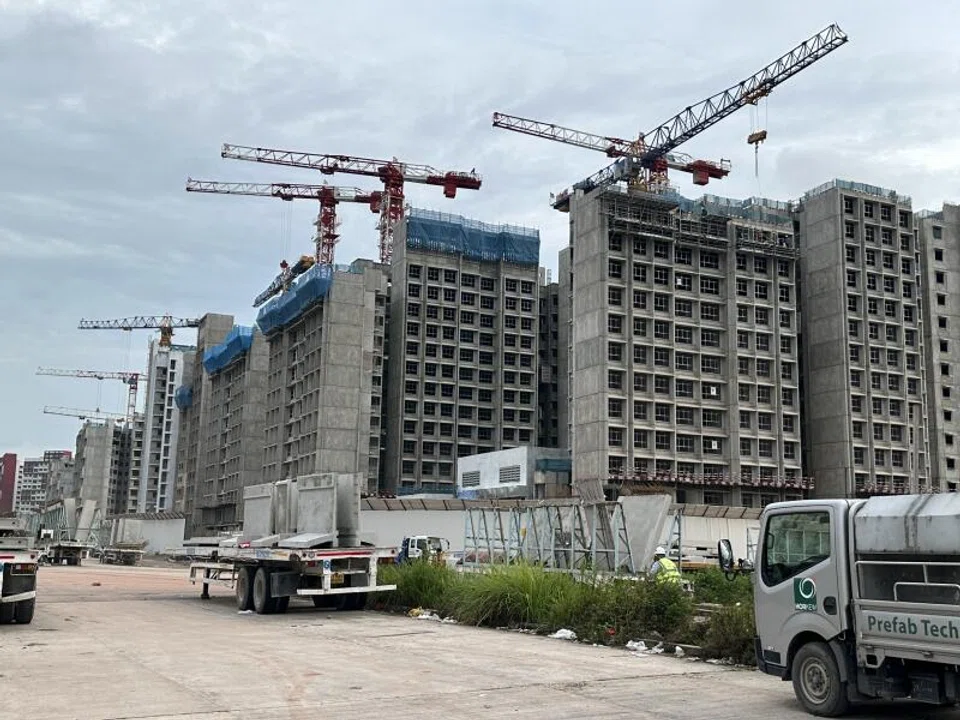 The built-environment consultancy sector, which includes architects and engineers, faces the challenges of a talent shortage and unsustainable price competition. 