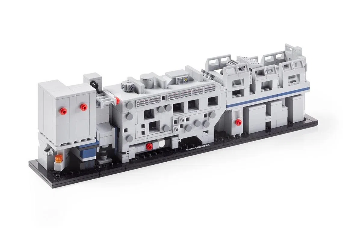 The ASML Lego is only intended to be “a fun item for employees” in celebration of the manufacturer’s 40th anniversary.