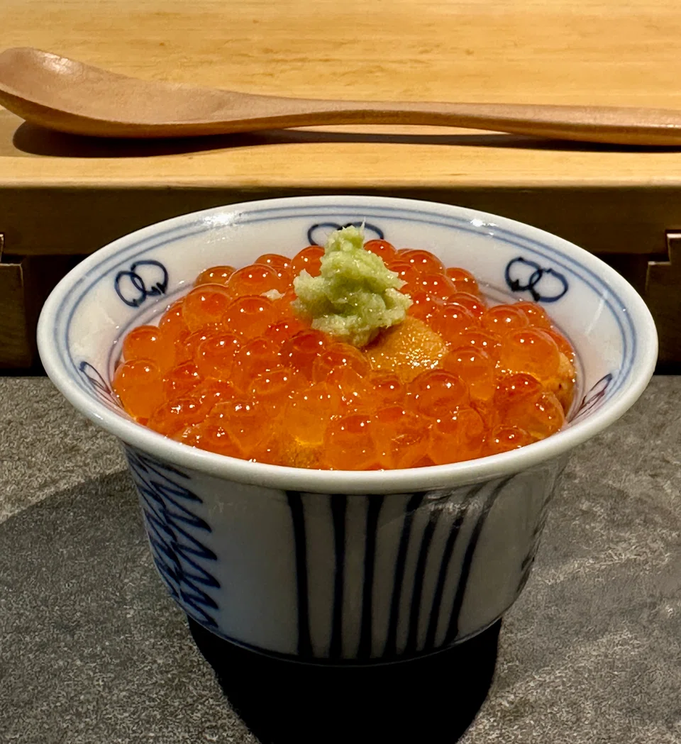 Jinjin's crab, uni and ikura on rice.