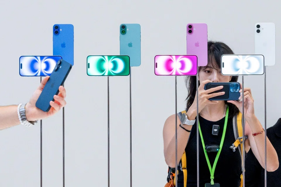 New orders of the regular iPhone 16 models will be delivered by early October, while the Pro versions will arrive around the middle of the month. 