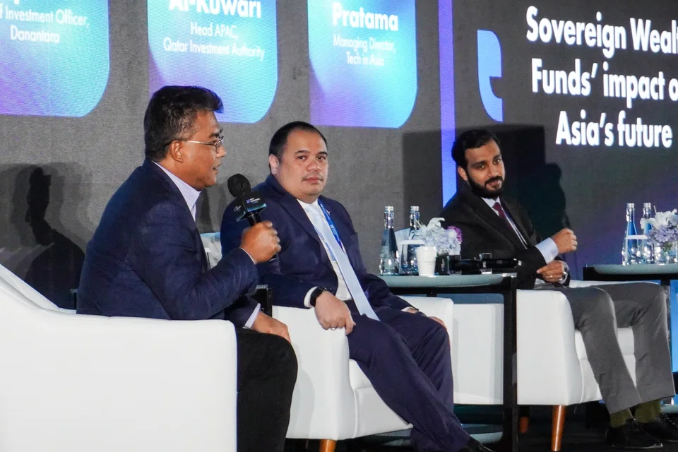 From left: Hisham Hamdan, CIO of Khazanah Nasional; Pandu Sjahrir, CIO of Danantara; and Abdulla Al-Kuwari, head of QIA Advisory, at the Asia Economic Summit in Jakarta on Jun 26.