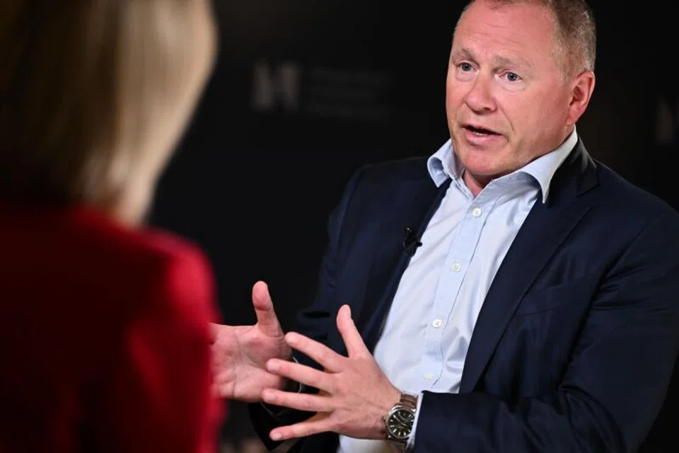 Nicolai Tangen, CEO of NBIM, says: "The way to behave in the market now is just to be broadly diversified and very, very long term." 