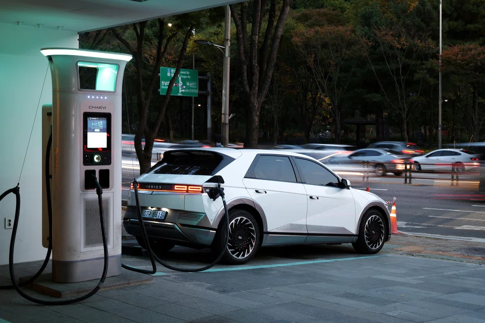 Readily accessible electric-vehicle chargers could help improve EV uptake rates.
