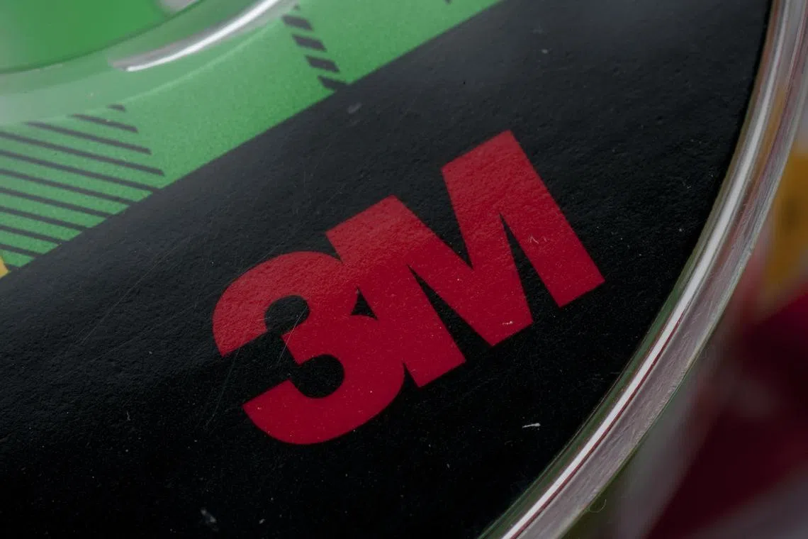 Under the agreement, 3M will pay a minimum of US$10.5 billion and as much as US$12.5 billion. 