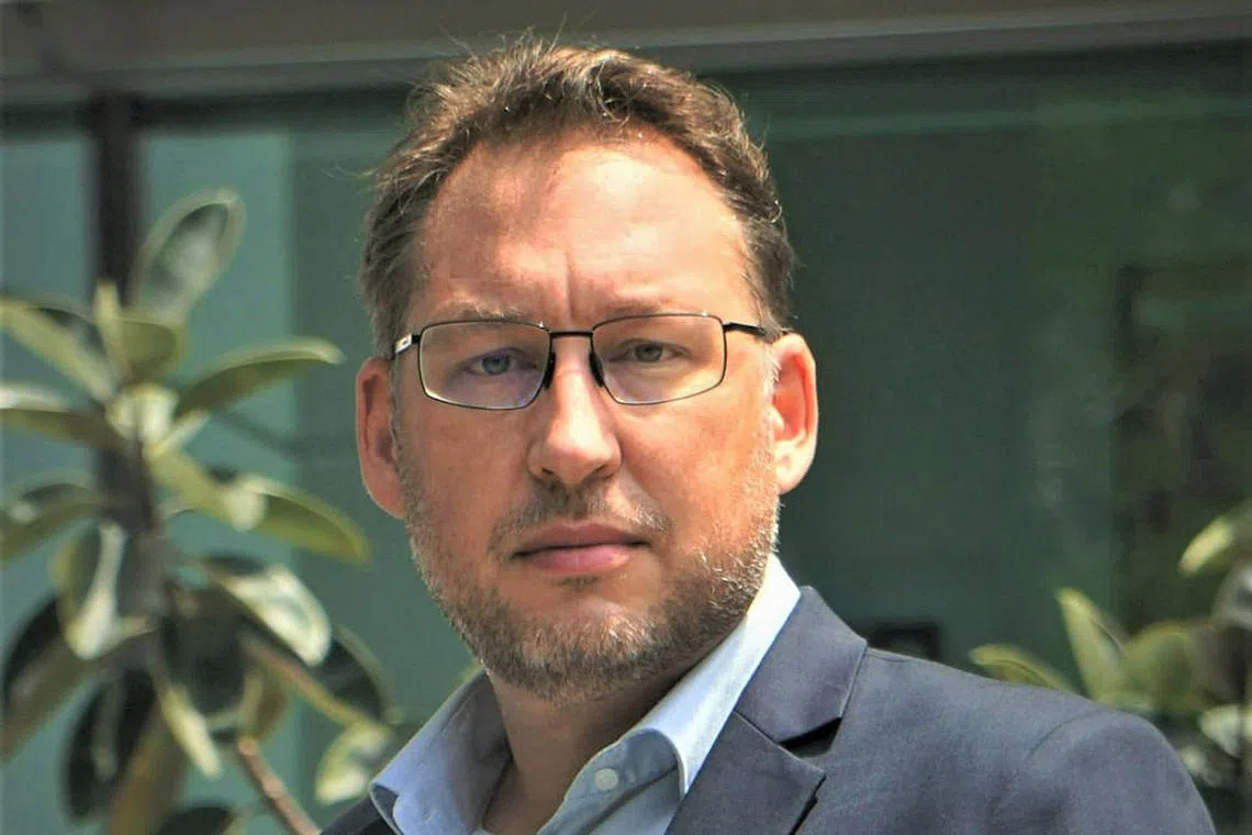 Smart minds behind a smarter public transportation system