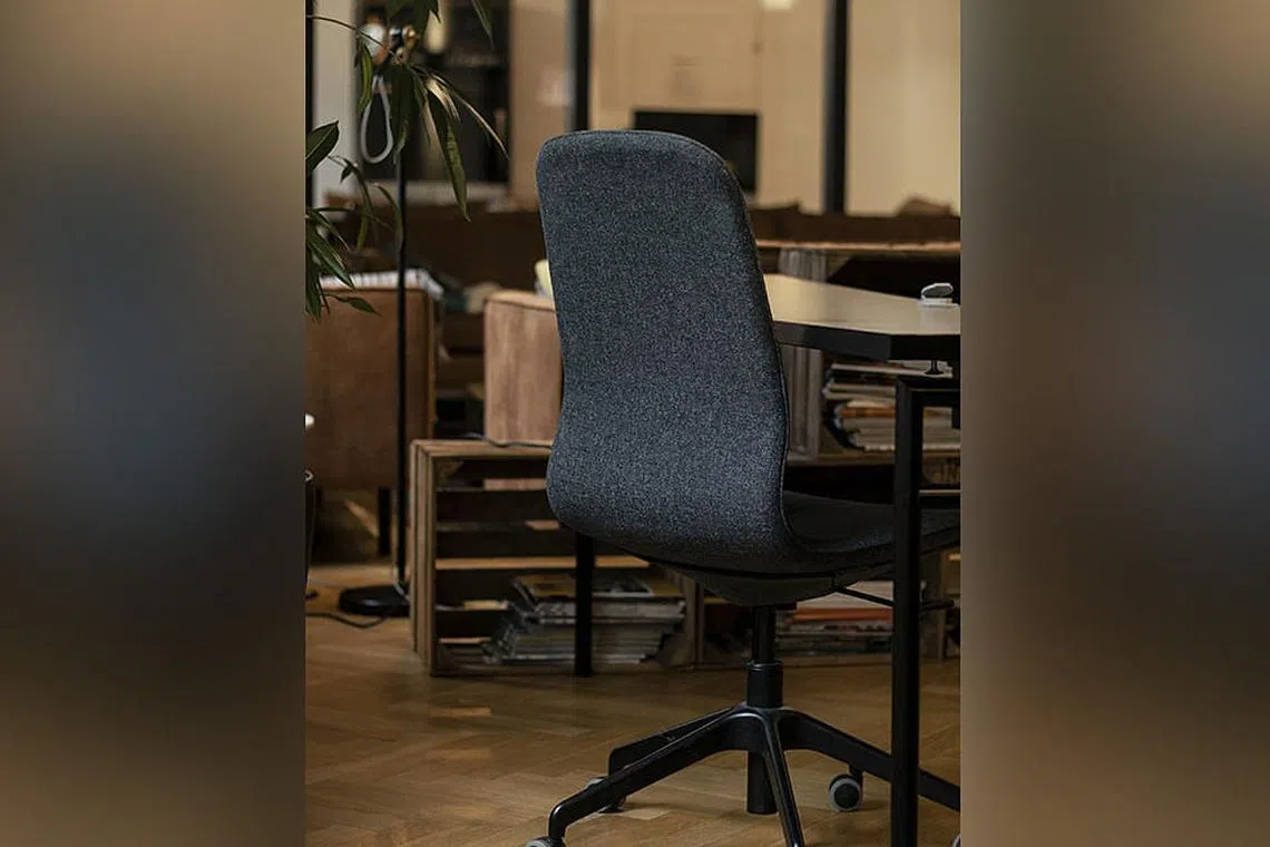 A love-hate letter to my ex, the office