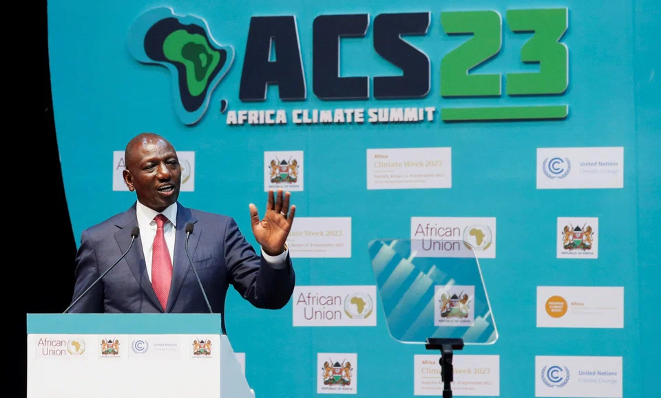 At the inaugural Africa Climate Summit, Kenyan President William Ruto proposed granting African countries a ten-year “grace period” on interest payments.