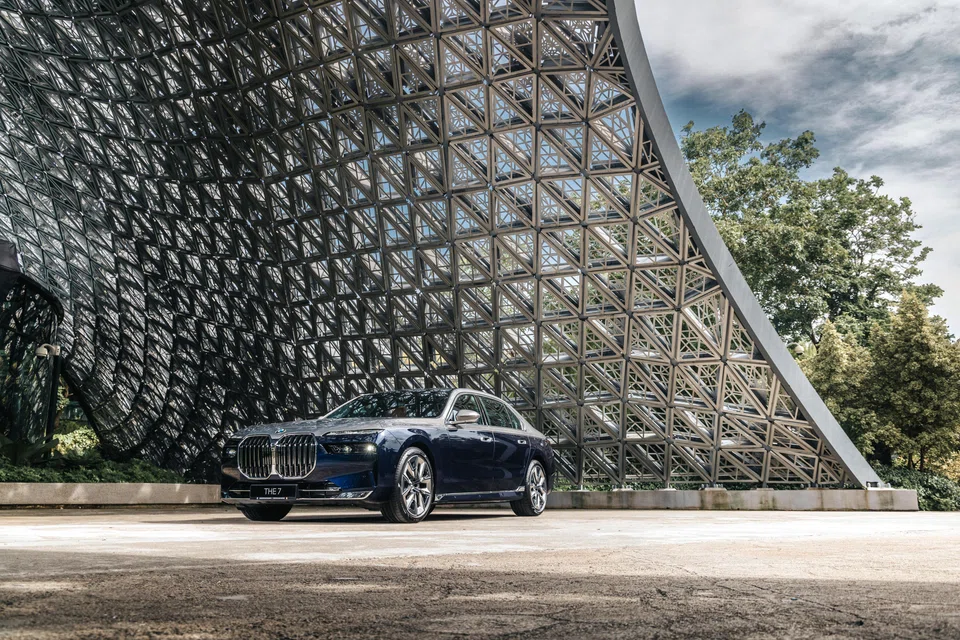 The imposing new BMW 735i is nearly 5.4 metres nose-to-tail.