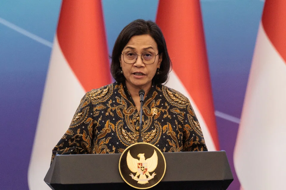 Indrawati says that she is sworn to uphold the constitution and the law, and public dissatisfaction with certain laws and violations can be expressed through judicial review. 