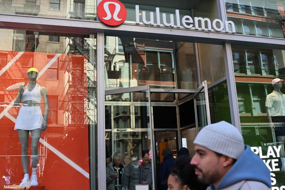Lululemon is projecting sales in the range of US$2.54 billion to US$2.56 billion for its fiscal second quarter, below the average analyst estimate. 