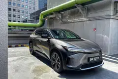 The “4X” references the fact that this is a crossover car about the size of its RAV4 model, a mechanically unrelated petrol-electric hybrid.