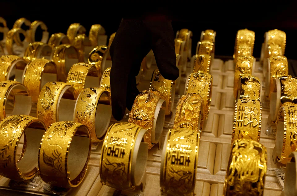 Total gold imports via Hong Kong were down nearly 43 per cent to 21.31 tonnes.