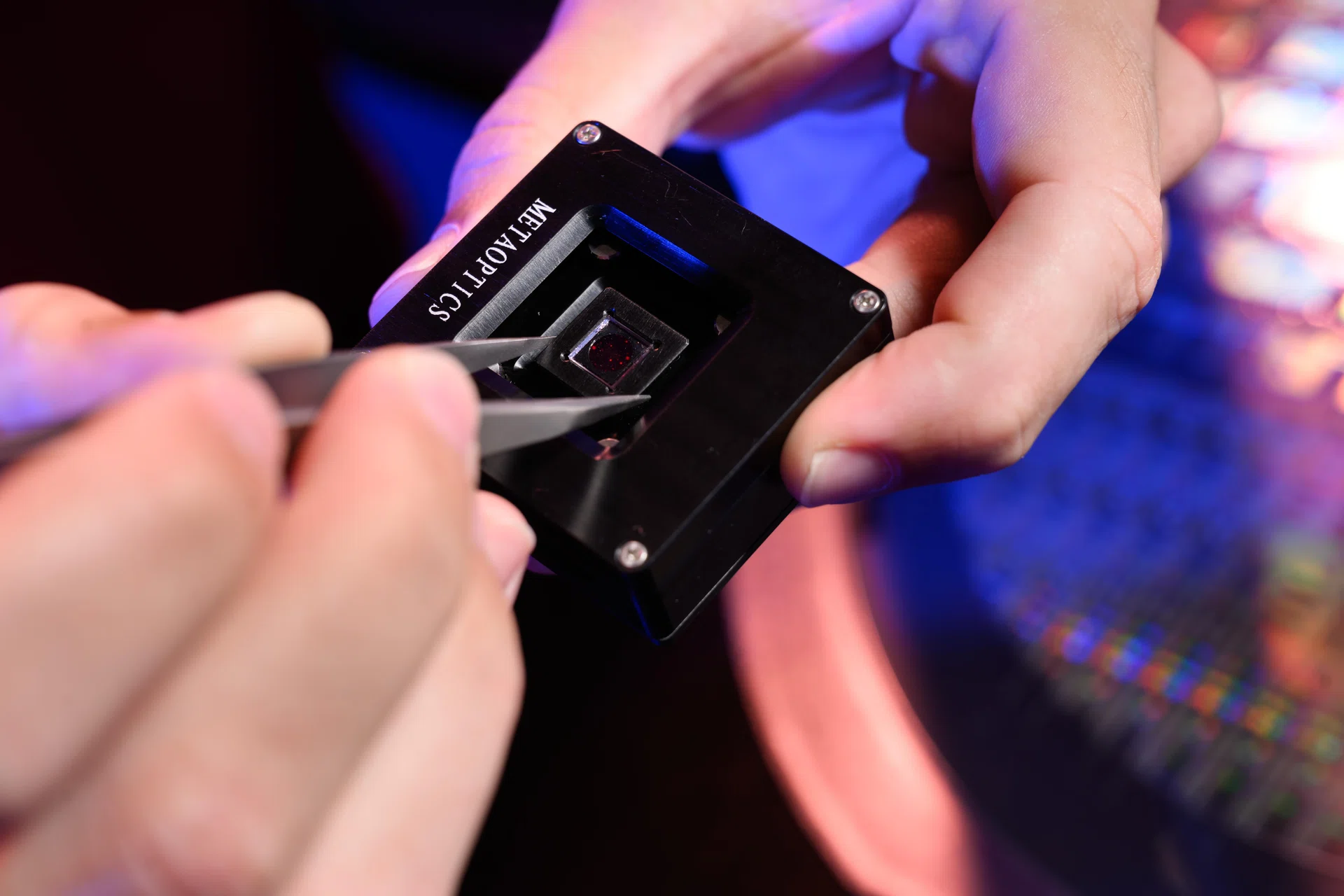 MetaOptics H1 revenue grows by nearly six times; company on track to fill orders in H2