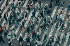 Yen bond issuance in Japan has been unfazed, with sales rising 94% in March on a year earlier.