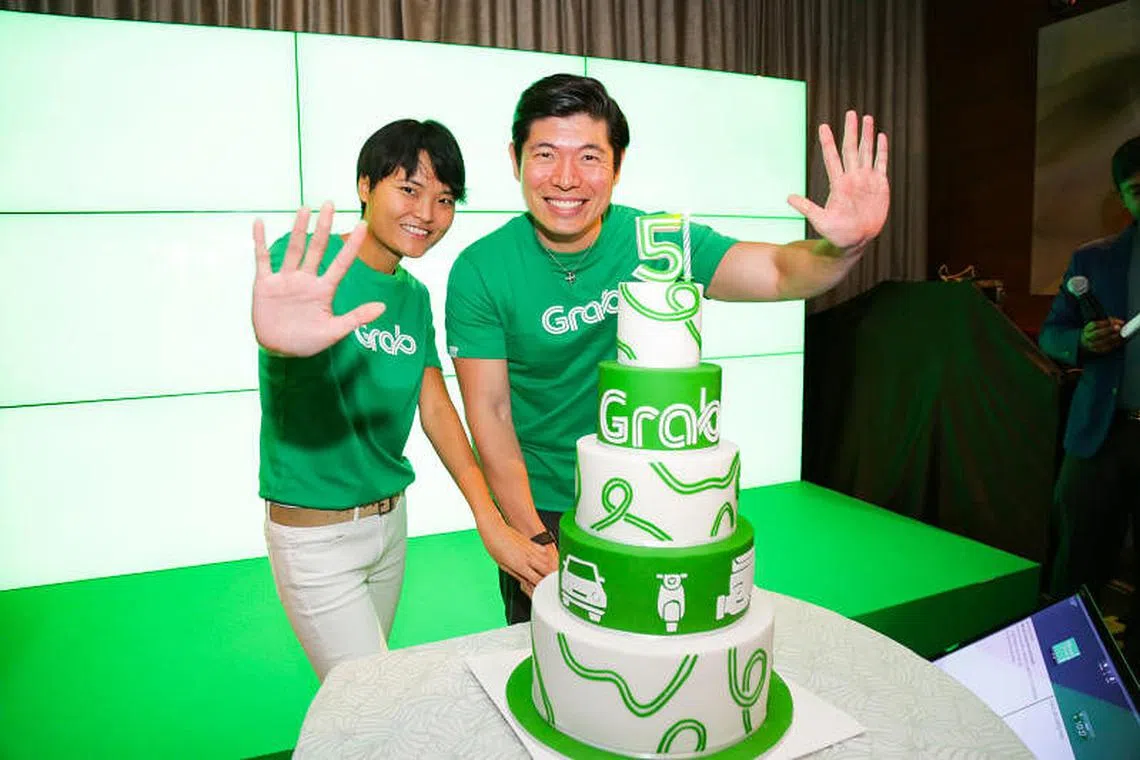 Grab founder's stake sheds billion-dollar mark after shares sink 20.5% by debut close