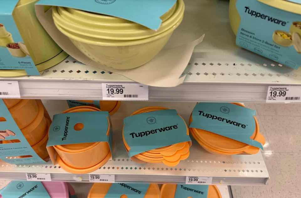 Tupperware’s business problems are not new, but have taken on new life in bankruptcy court as familiar distressed lenders including Stonehill Institutional Partners and Alden Global Capital have gotten involved.