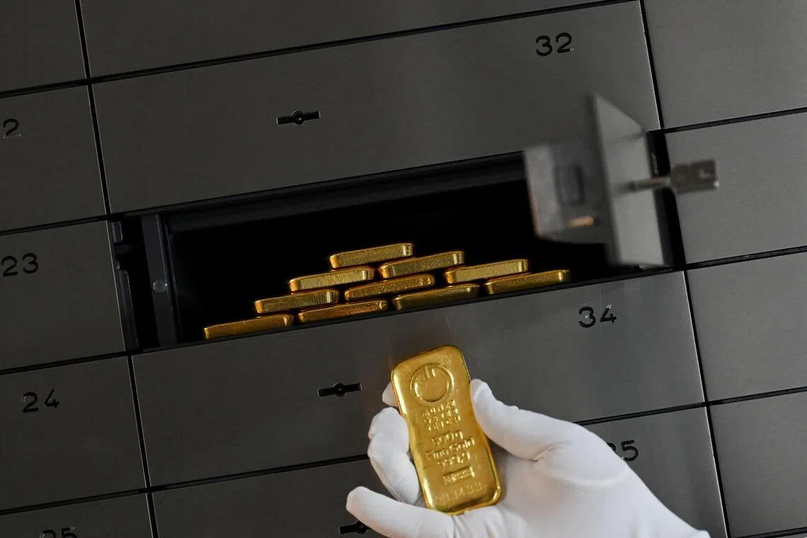 Gold has broken free of the fundamental forces that long explained its ups and downs, says the writer.