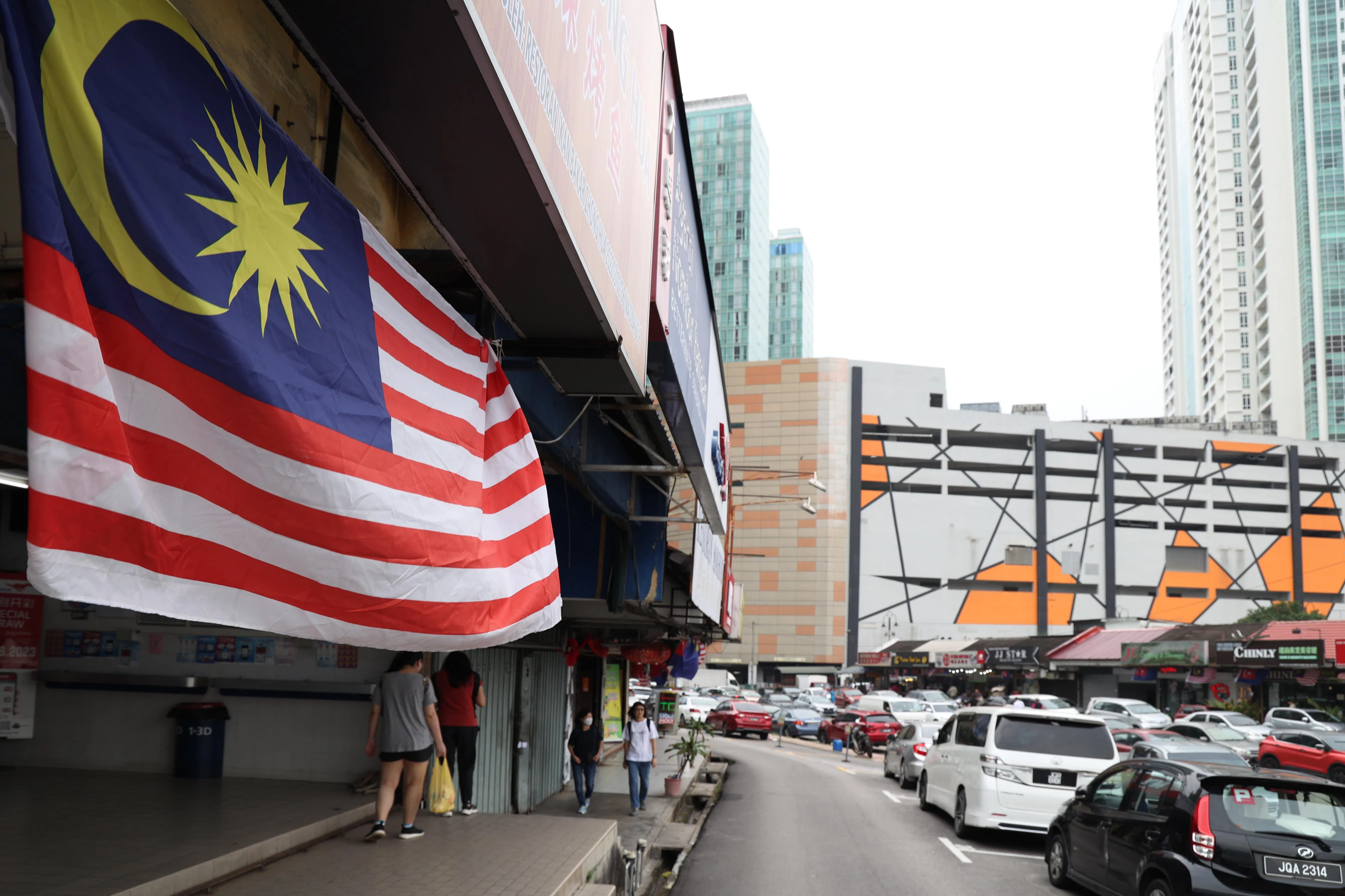 Malaysia's central bank holds rate for sixth straight meeting amid steady growth