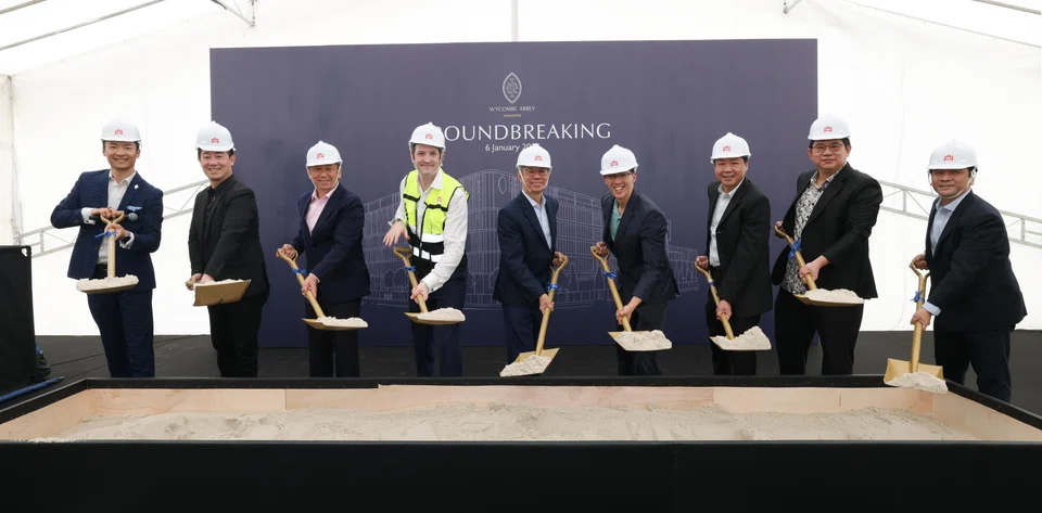 From left: Dez Yuan, vice-president, BE Education; John Cheng, CFO, BE Education; Goh Yew Tee, executive director and deputy managing director, Wee Hur; William Vanbergen, founder and chairman, BE Education; Goh Yeow Lian, executive chairman and managing director, Wee Hur; Goh Wee Ping, CIO of Wee Hur and CEO of  Wee Hur Capital; Sua Chen Shiua, executive director, Wee Hur Construction; Goh Chengyu, CEO, Wee Hur Property; Andy Lu, CEO, Wee Hur Construction.