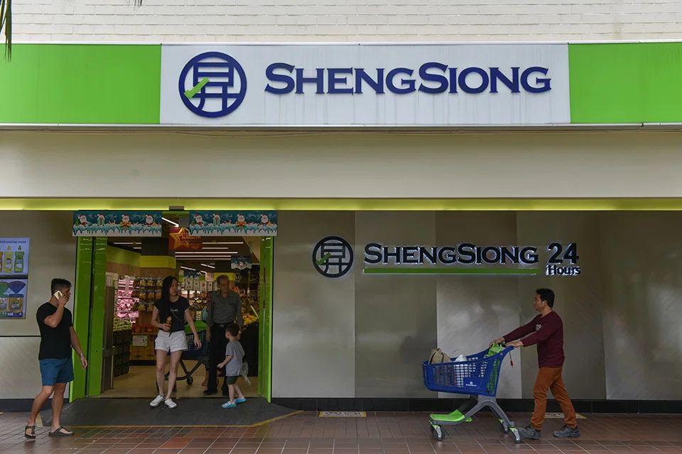 Sheng Siong's earnings per share rose 5.9 per cent to 2.31 Singapore cents, up from 2.18 cents last year. 